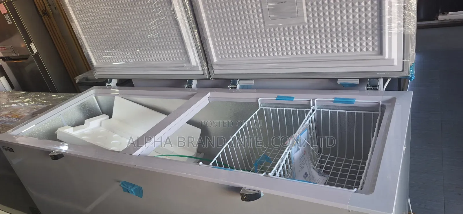 Scanfrost 600 Liters Inverter Deep Freezer
