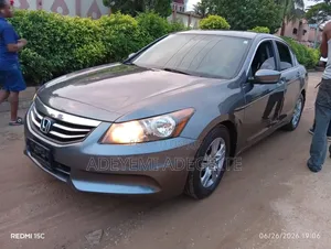 Honda Accord 2011 Gray