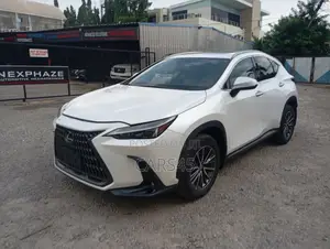 Lexus LX 2024 White