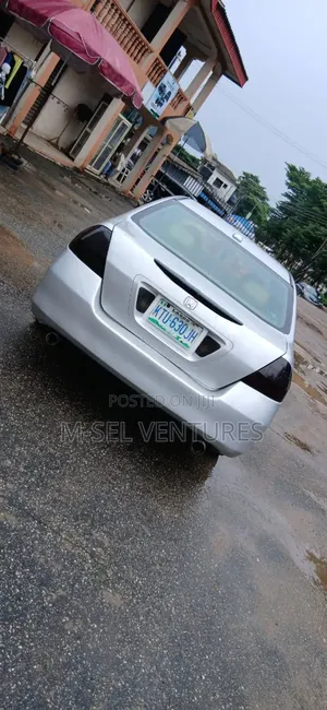 Honda Accord 2007 Silver