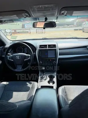 Toyota Camry SE 4dr Sedan (2.5L 4cyl 6A) 2015 Gray