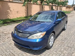 Toyota Camry 2005 Blue