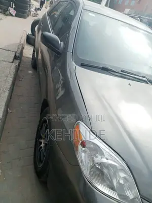 Toyota Matrix 2005 Gray
