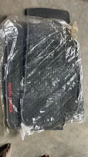 Highlander 3 in 1 Rubber Floor Mat