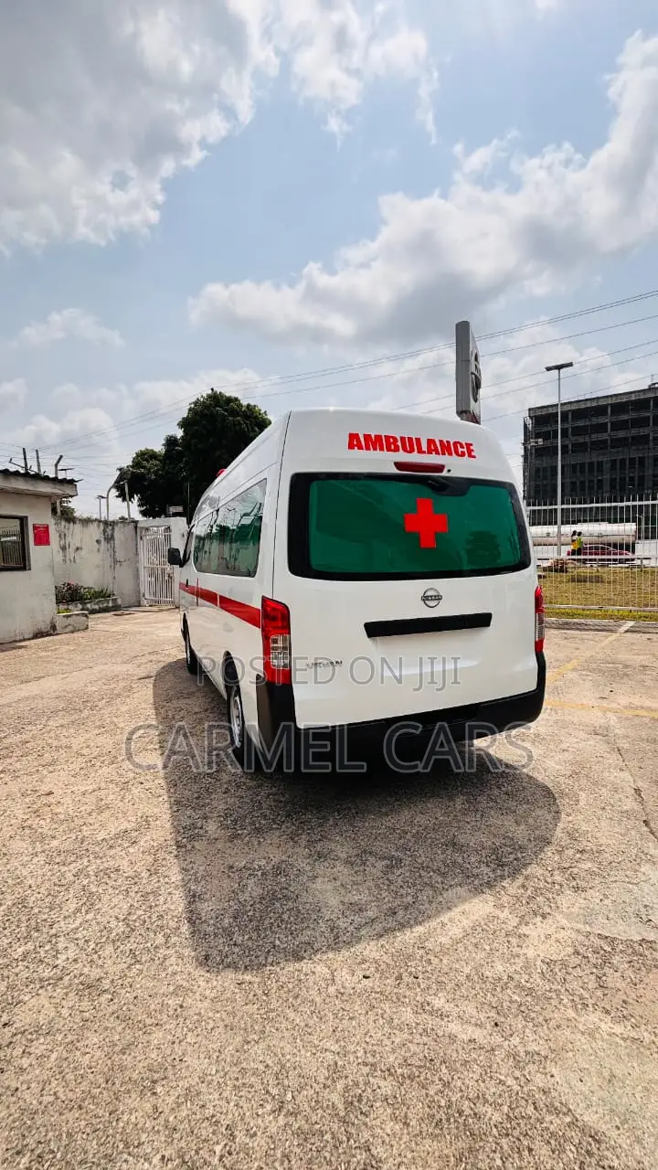 New Nissan Caravan (Urvan) 2025 White
