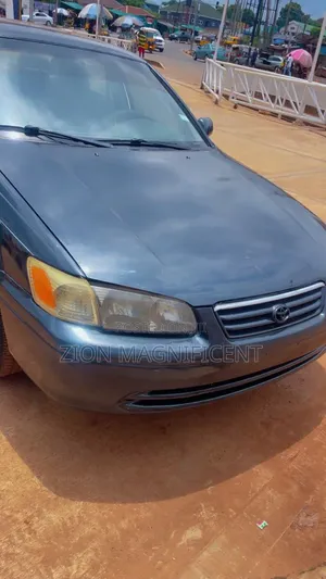 Toyota Camry 2002 Black