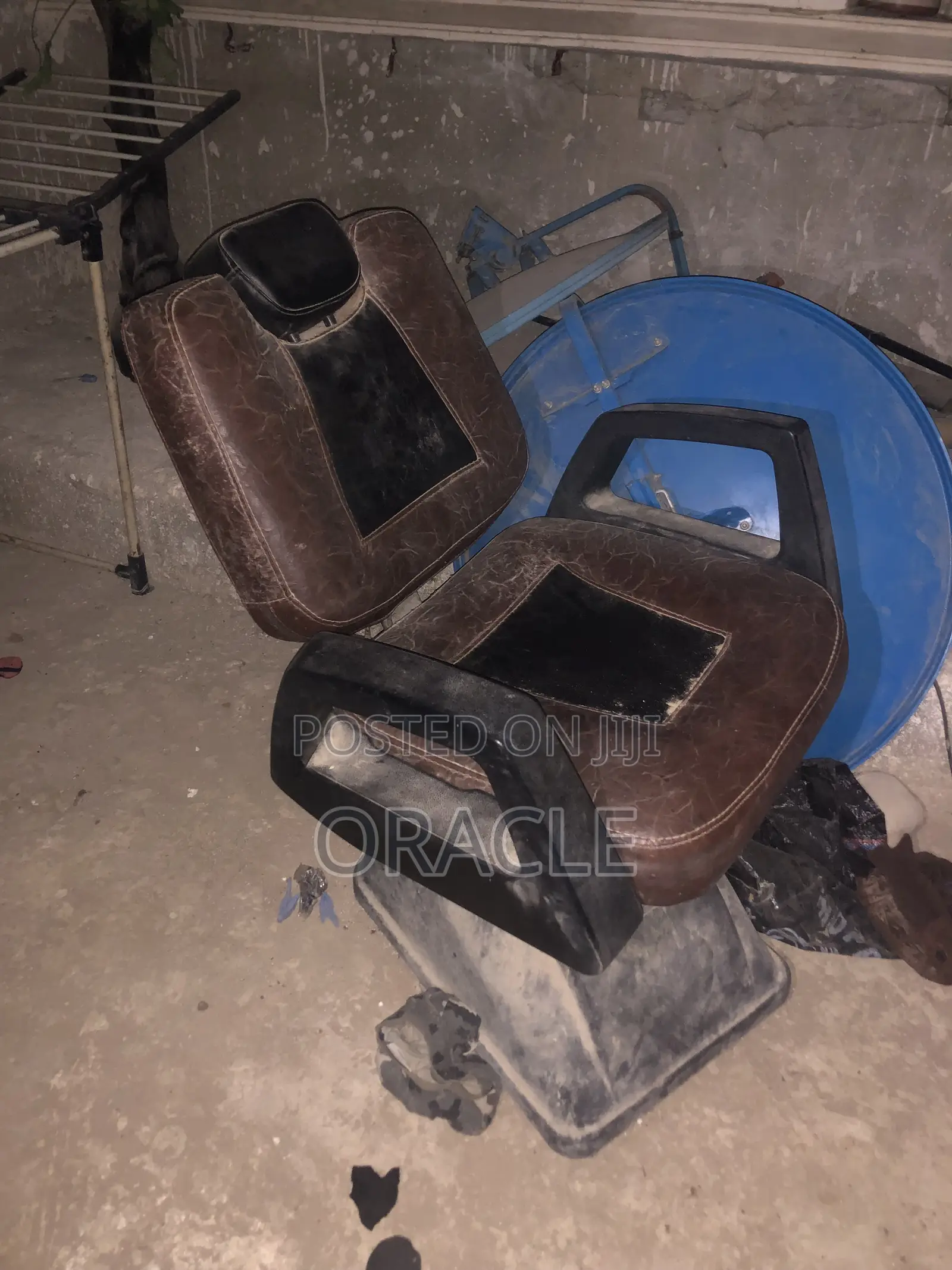 Barbing Salon Chairs