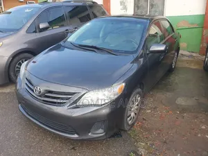 Toyota Corolla 2013 Gray