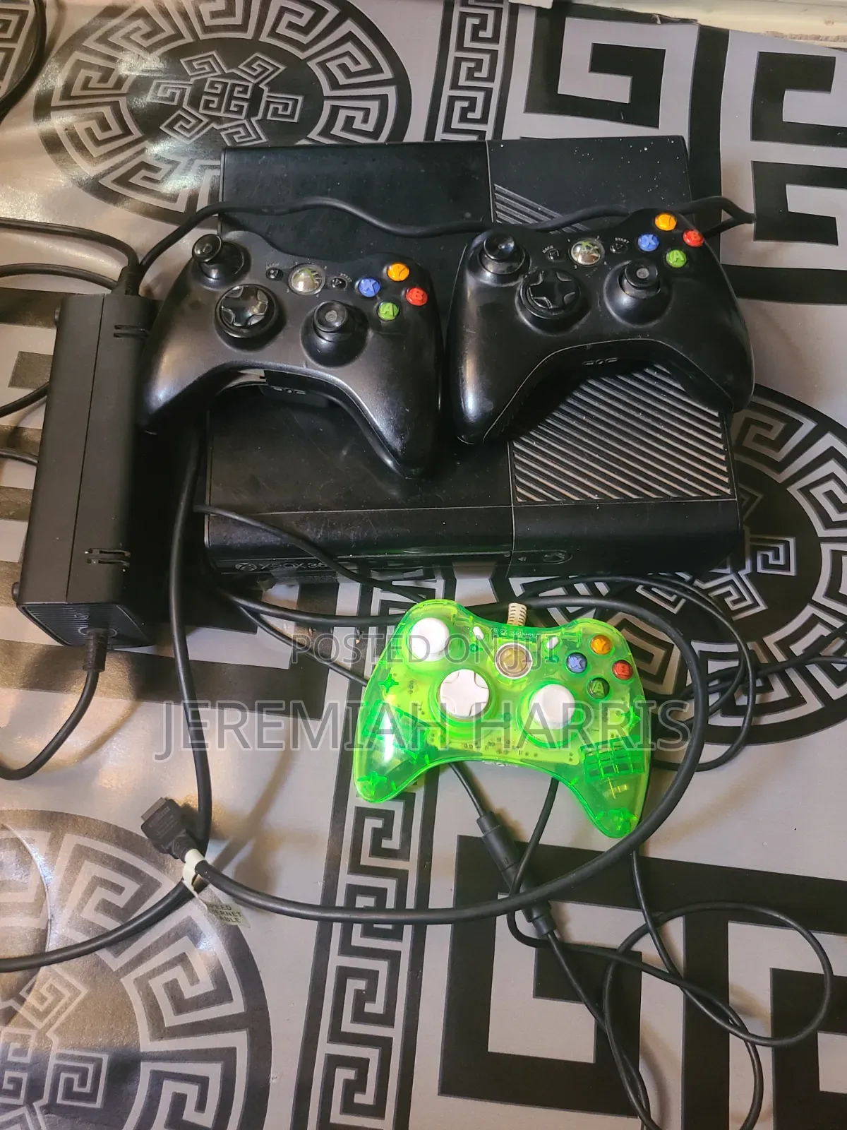 Xbox 360 E Consile