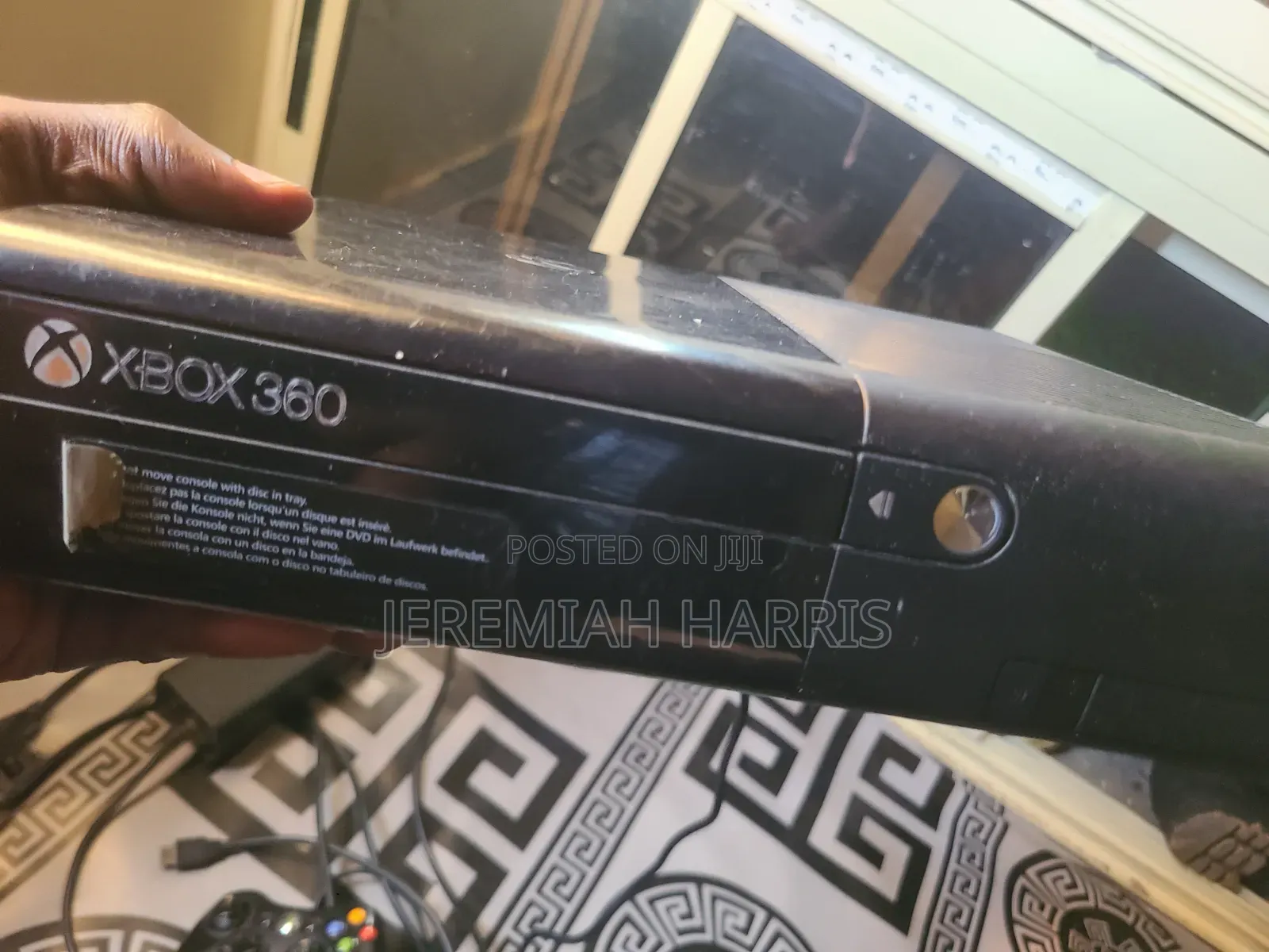 Xbox 360 E Consile