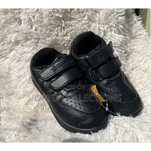Fashion Kids Star B School Shoe