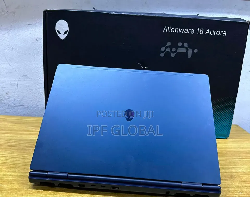 New Laptop Alienware 16x Aurora 32GB Intel Core Ultra 9 SSD 1T