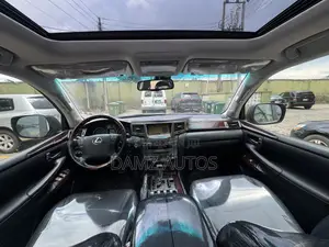 Lexus LX 570 2010 Black