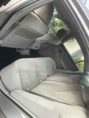 Toyota Camry LE 4dr Sedan (2.4L 4cyl 5A) 2009 Gold