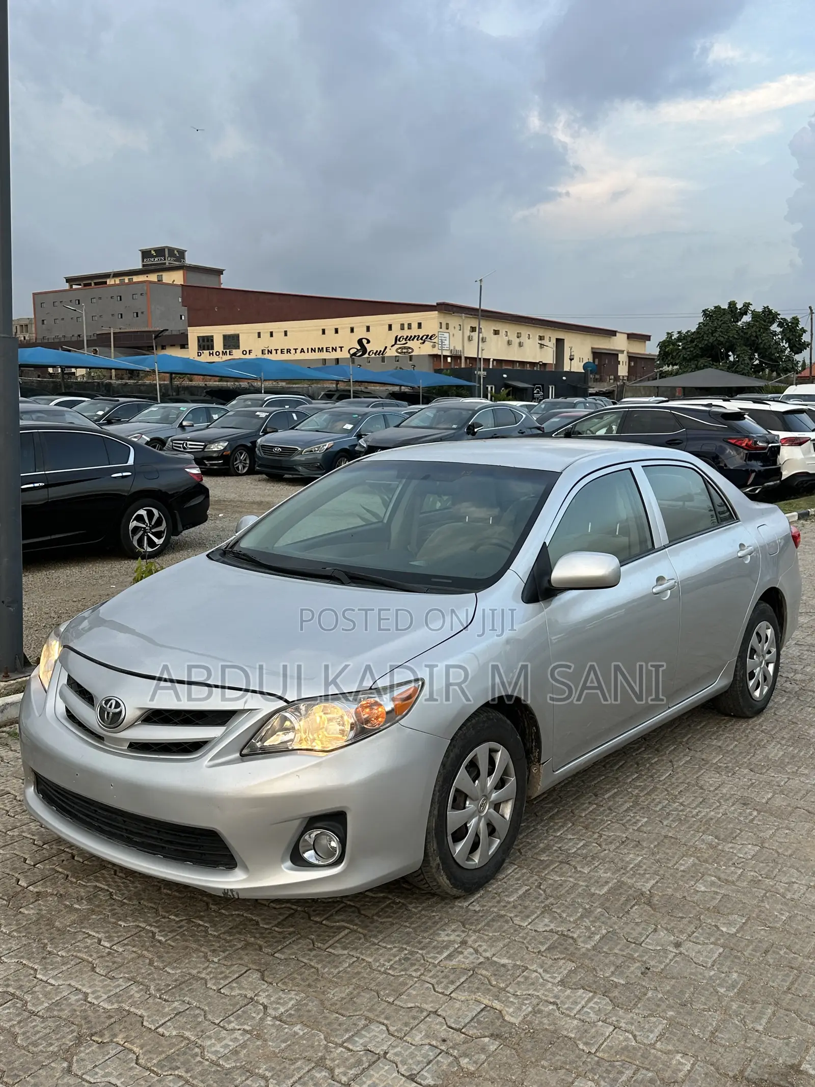 Toyota Corolla 2012 Silver