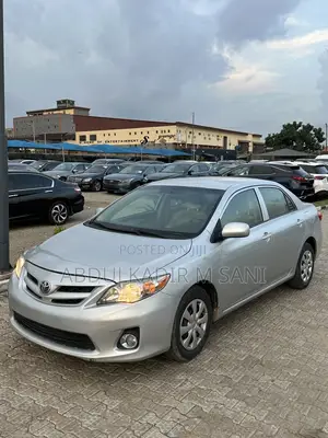 Toyota Corolla 2012 Silver
