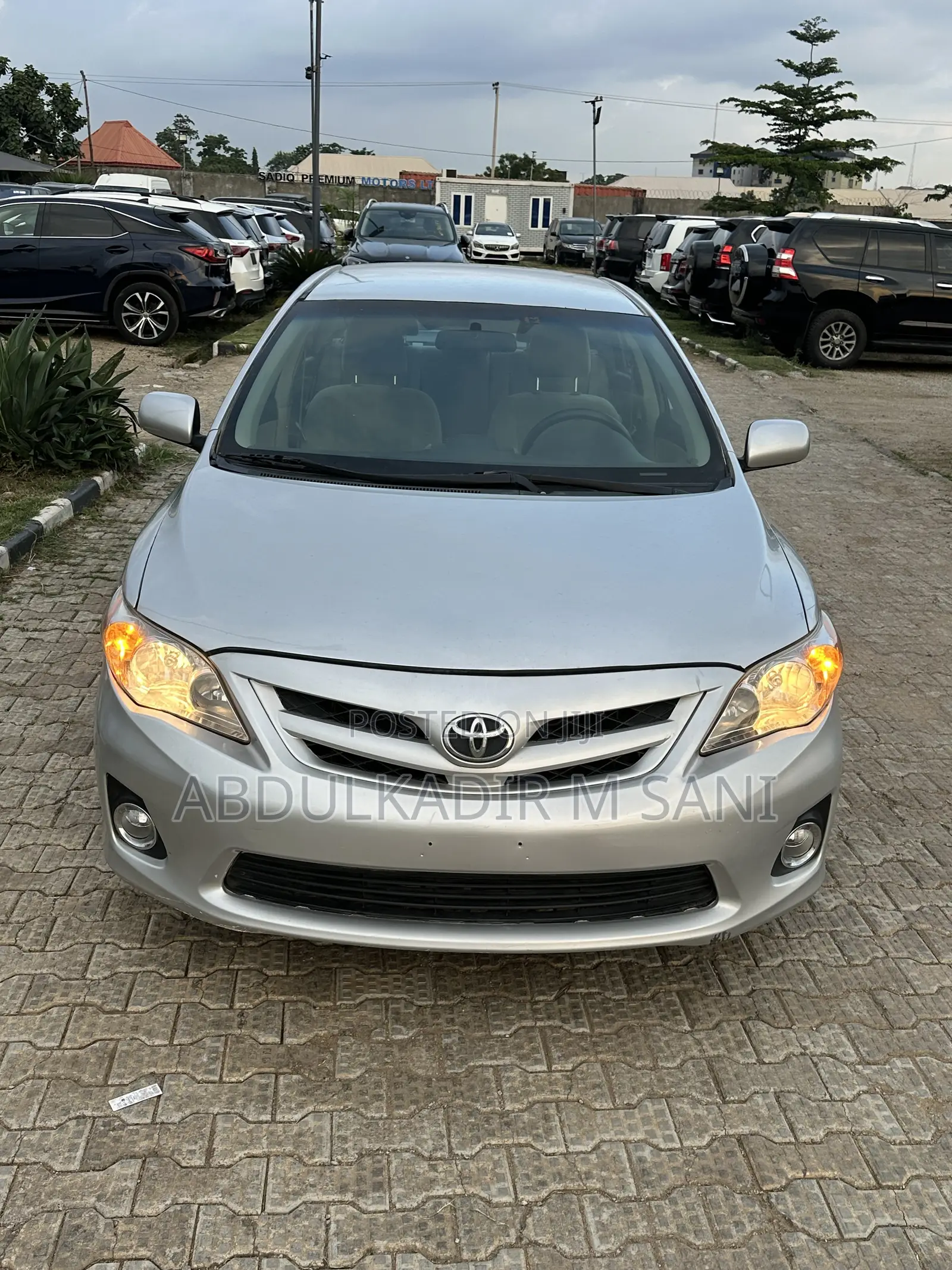 Toyota Corolla 2012 Silver