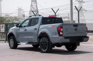 New Nissan Navara 2025 Gray