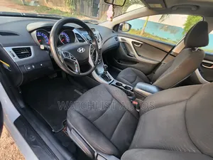 Hyundai Elantra 2015 White