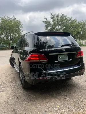 Mercedes-Benz GLE-Class 2016 Black