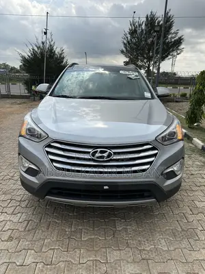 Hyundai Santa Fe 2016 Gray