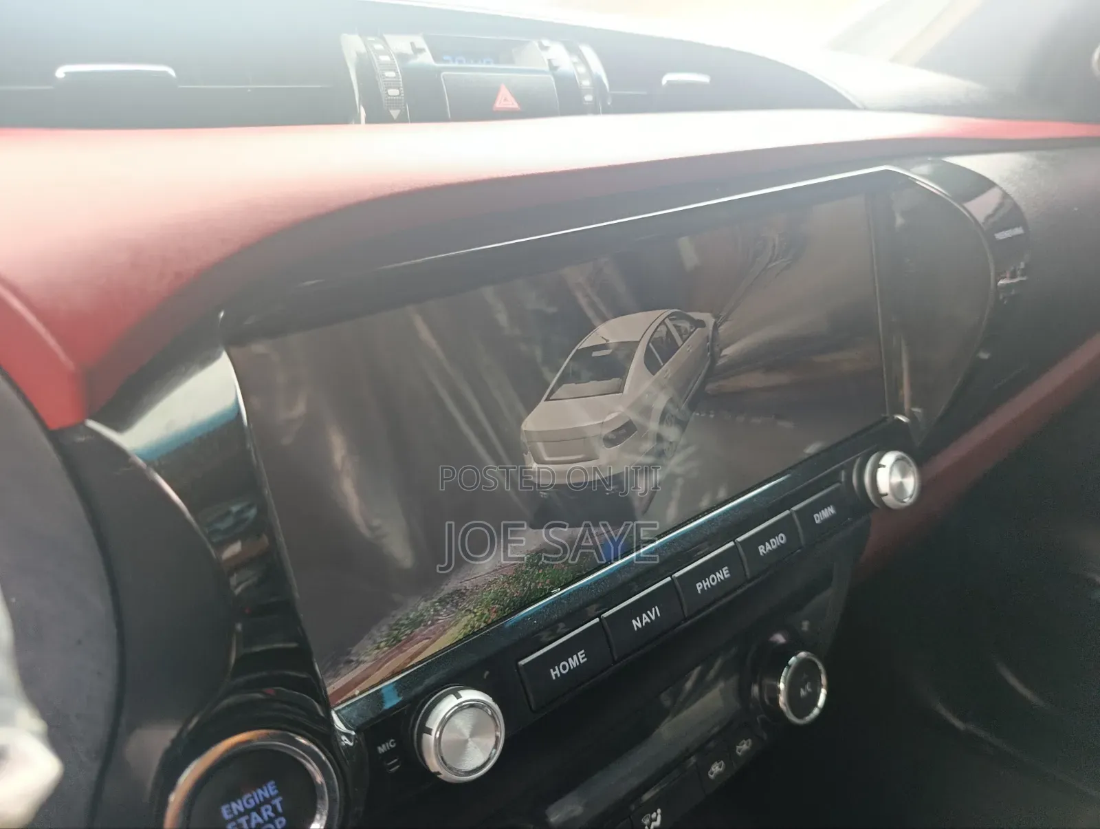 Toyota Hilux 2024 Gray