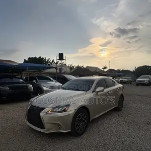 Lexus IS 250 AWD 2006 Gold