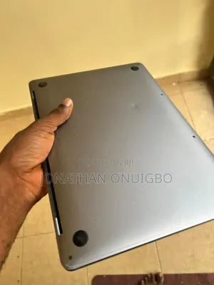 Laptop Apple MacBook Pro 2019 8GB Intel Core i5 SSD 128GB