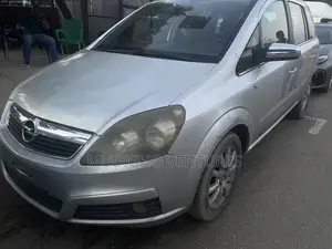 Opel Zafira 1.8 2006 Silver