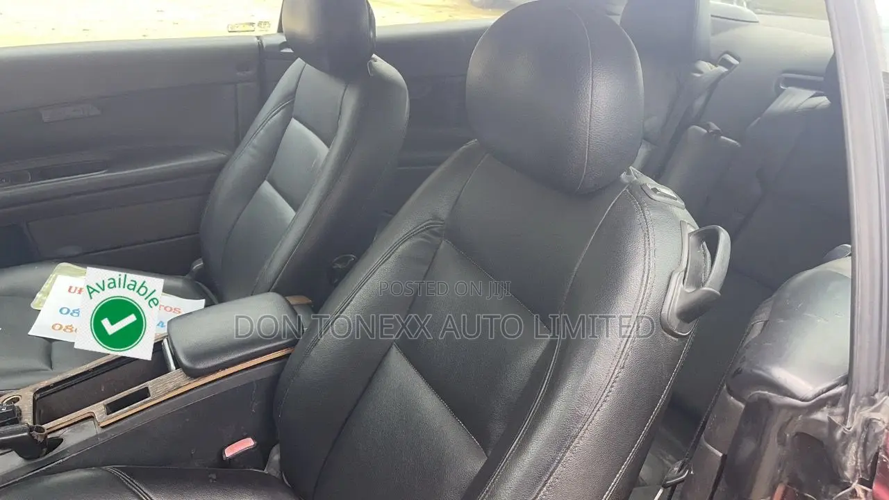 Volvo C70 T5 2009 Red