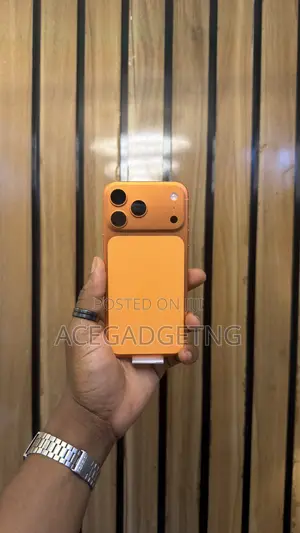 New Apple iPhone 17 Pro Max 1 TB Orange