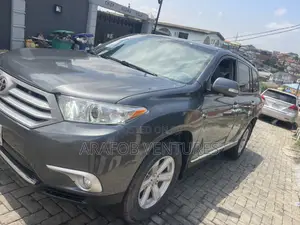 Toyota Highlander Limited 2010 Gray