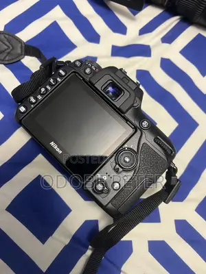 Camera Nikon D7500 18 - 200 Lens 70-200, 50mm Lens