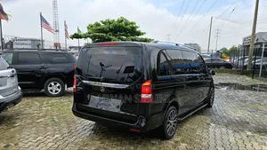 Mercedes-Benz Viano 2018 Black