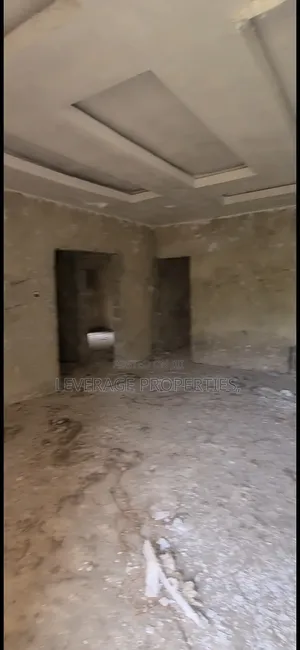 11bdrm Duplex in Located At Oko Ado, for sale