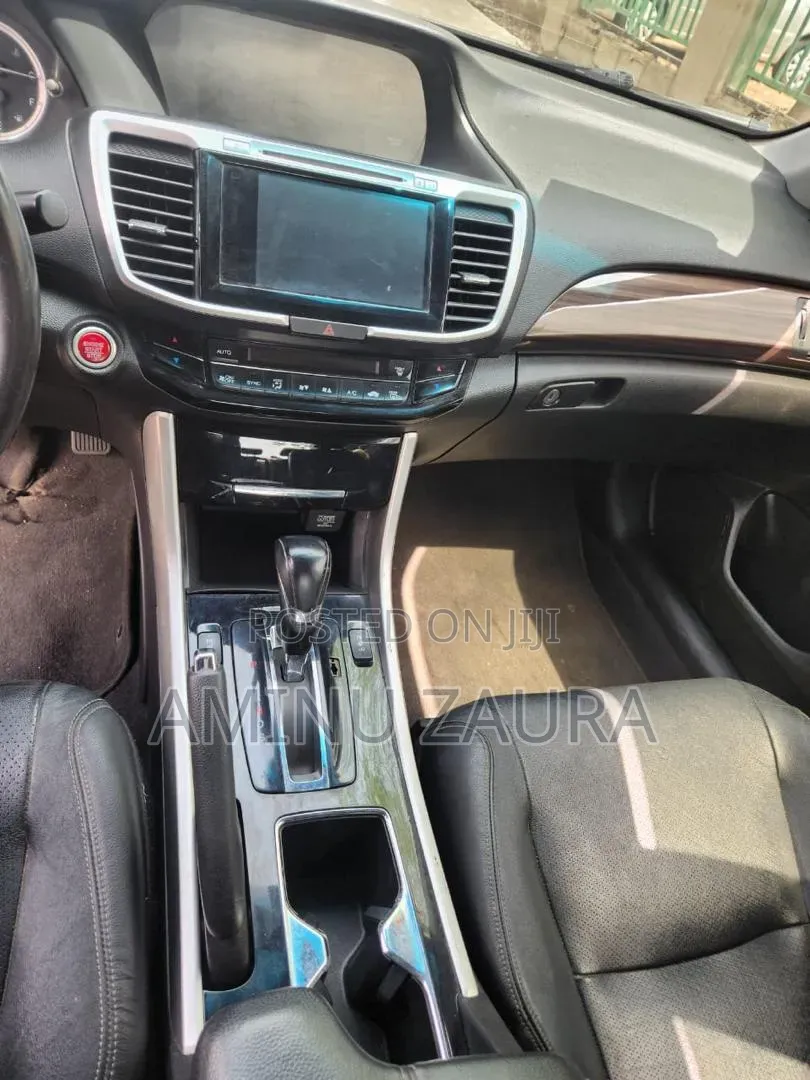 Honda Accord 2016 Gray