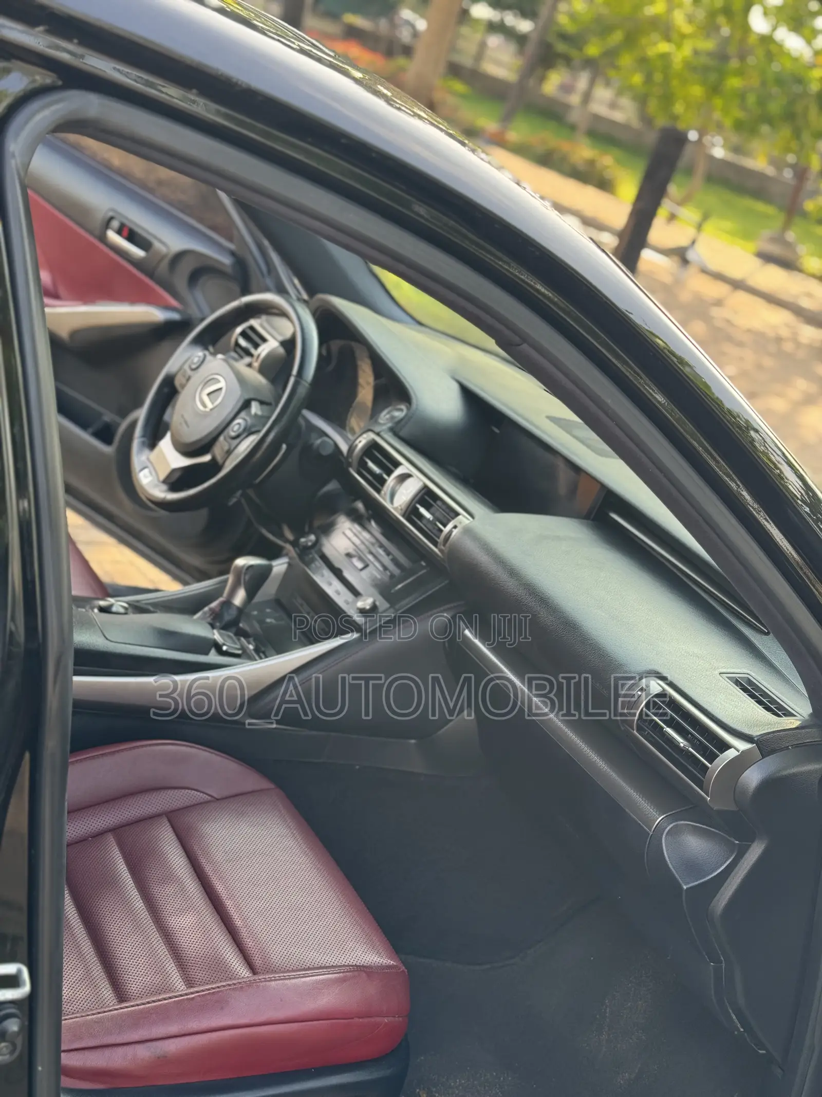 Lexus IS 2016 Black