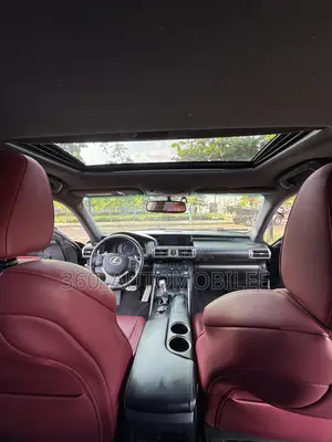 Lexus IS 2016 Black