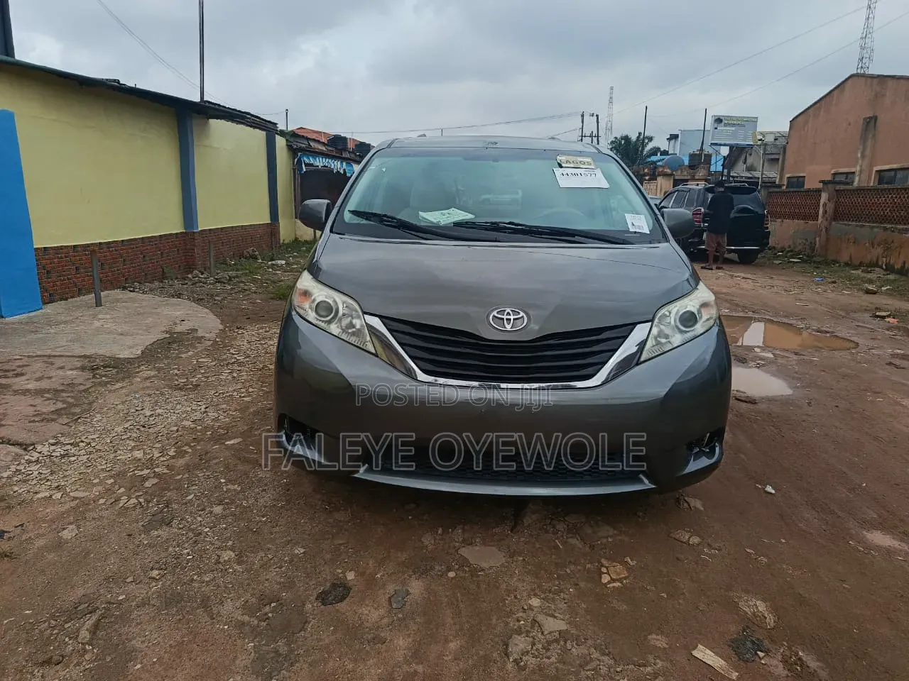 Toyota Sienna 2012 Gray