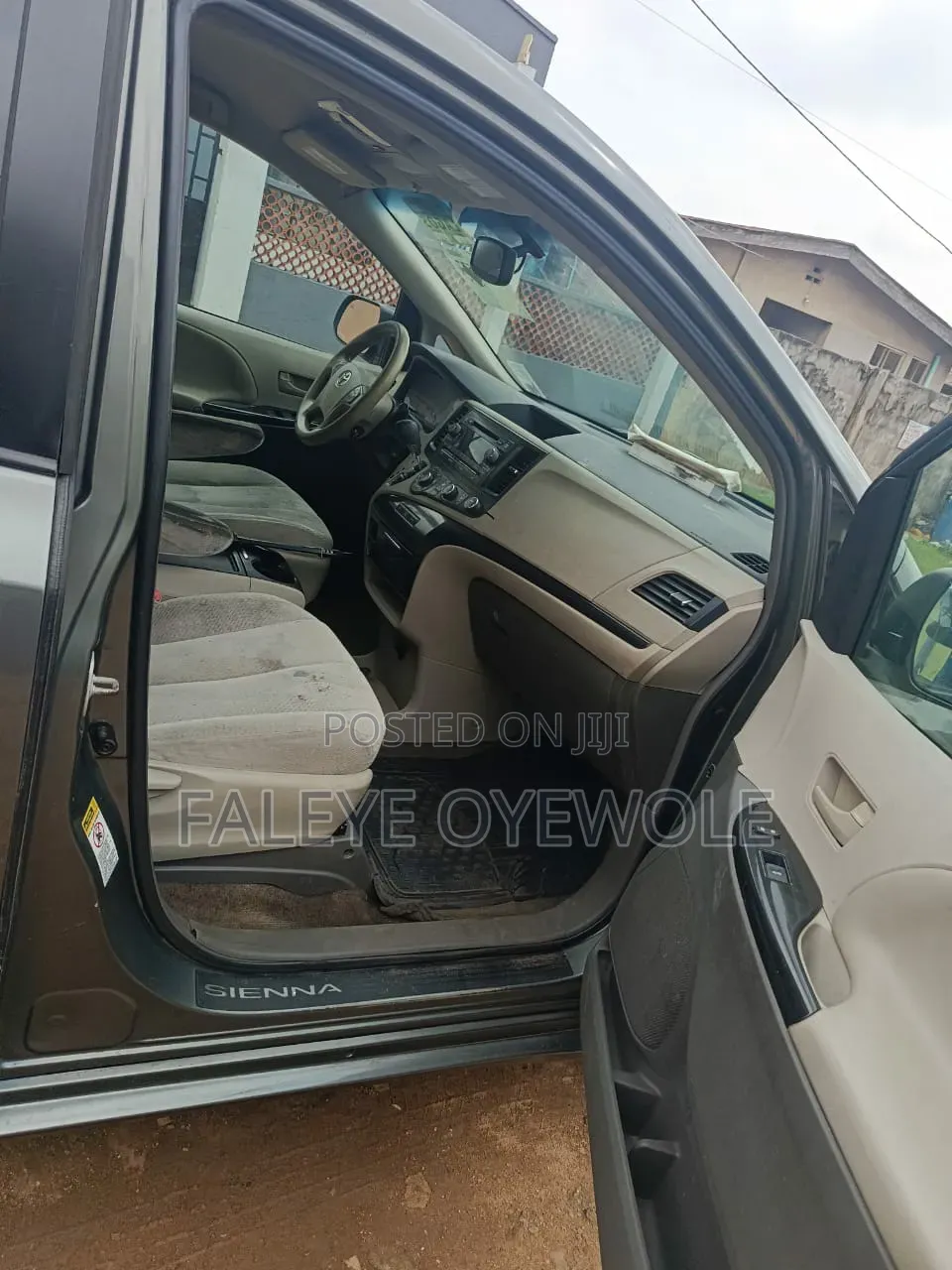 Toyota Sienna 2012 Gray