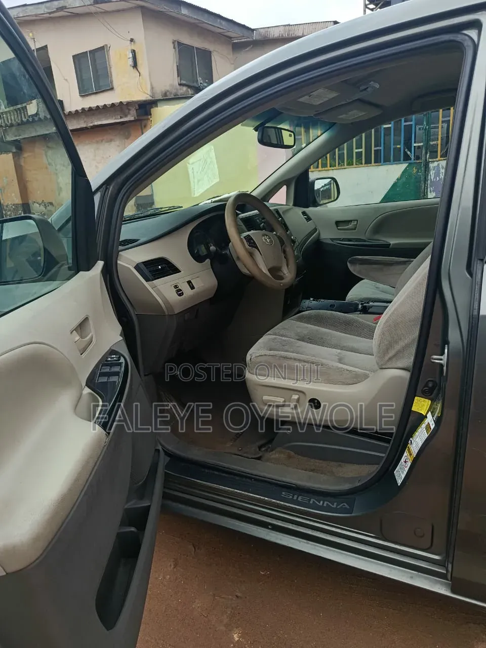 Toyota Sienna 2012 Gray