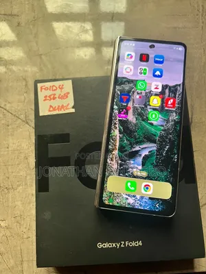 Samsung Galaxy Z Fold4 256 GB Silver