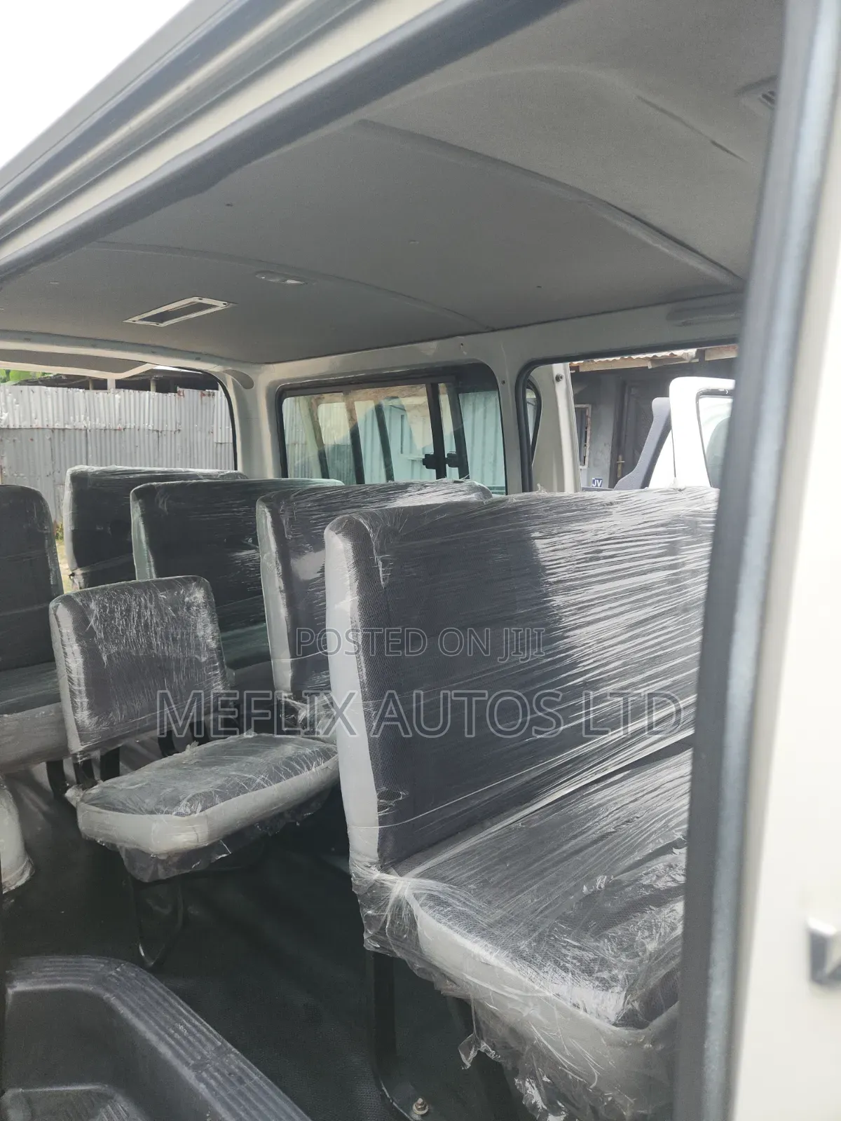 Toyota HiAce 2012 White