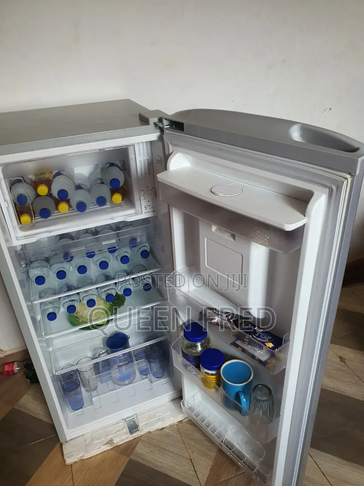 Frige for Sell