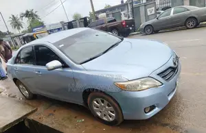Toyota Camry LE 4dr Sedan (2.4L 4cyl 5A) 2008 Blue