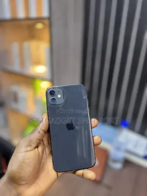 Apple iPhone 11 128 GB Black