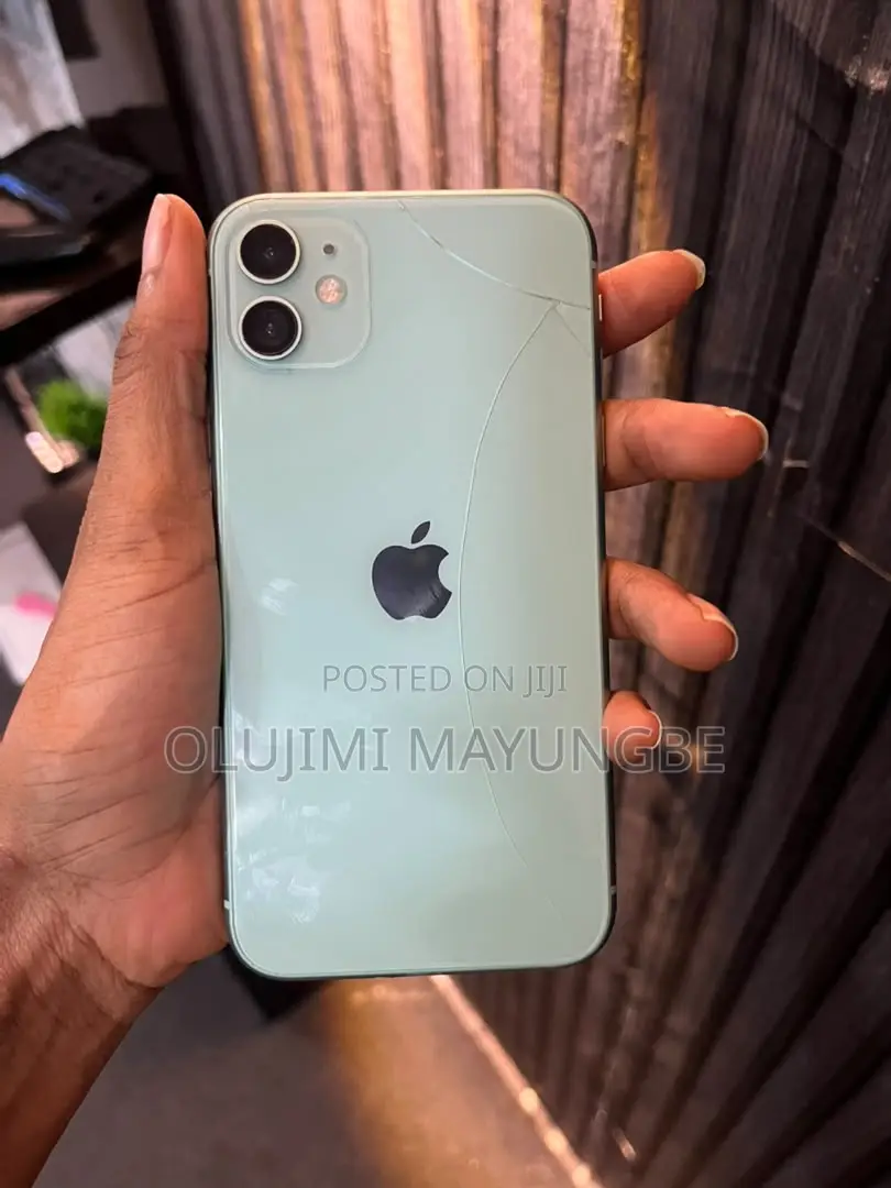 Apple iPhone 11 64 GB Green
