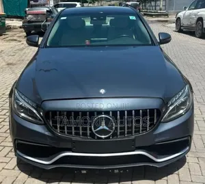 Mercedes-Benz C300 2017 Gray