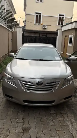 Toyota Camry 2.4 LE 2008 Silver