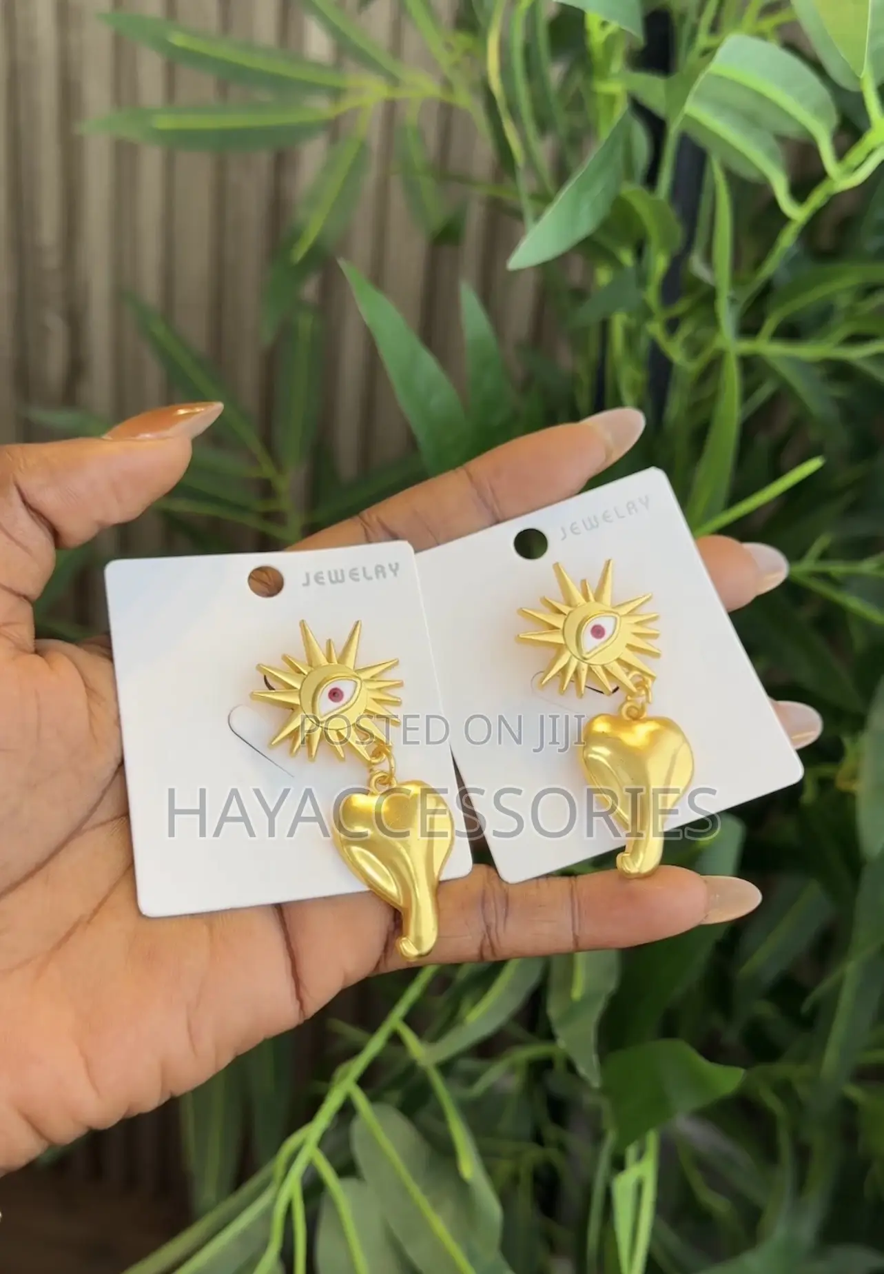 Brooches (Big and Bold)